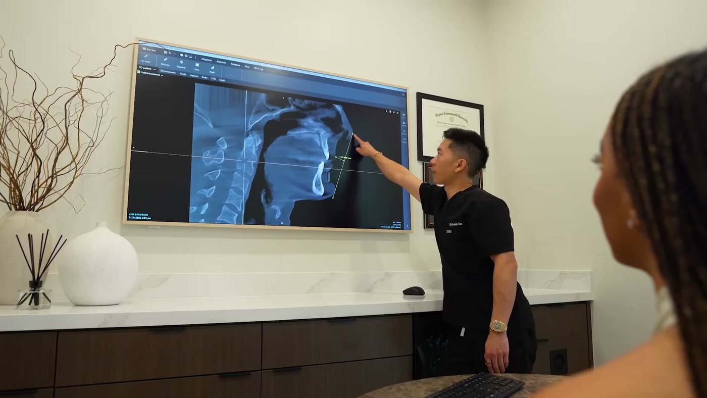 A CBCT airway scan on screen at Form + Function Dental Aesthetics in Las Vegas
